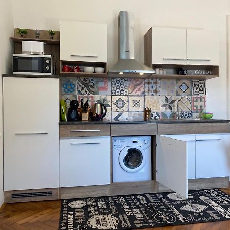 Apartment Villa Lora Pula Luaran gambar