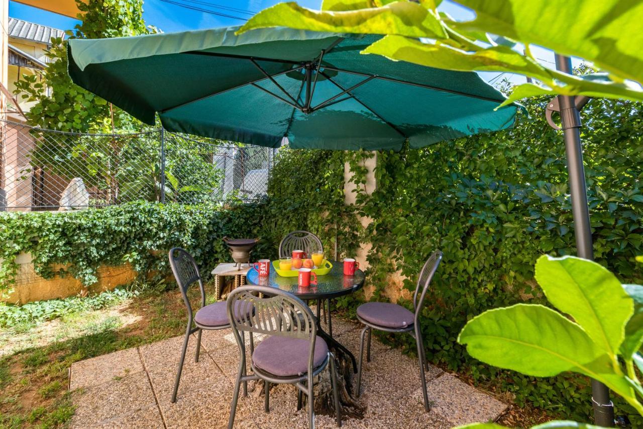 Apartment Villa Lora Pula Luaran gambar