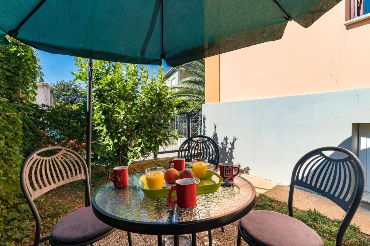 Apartment Villa Lora Pula Luaran gambar