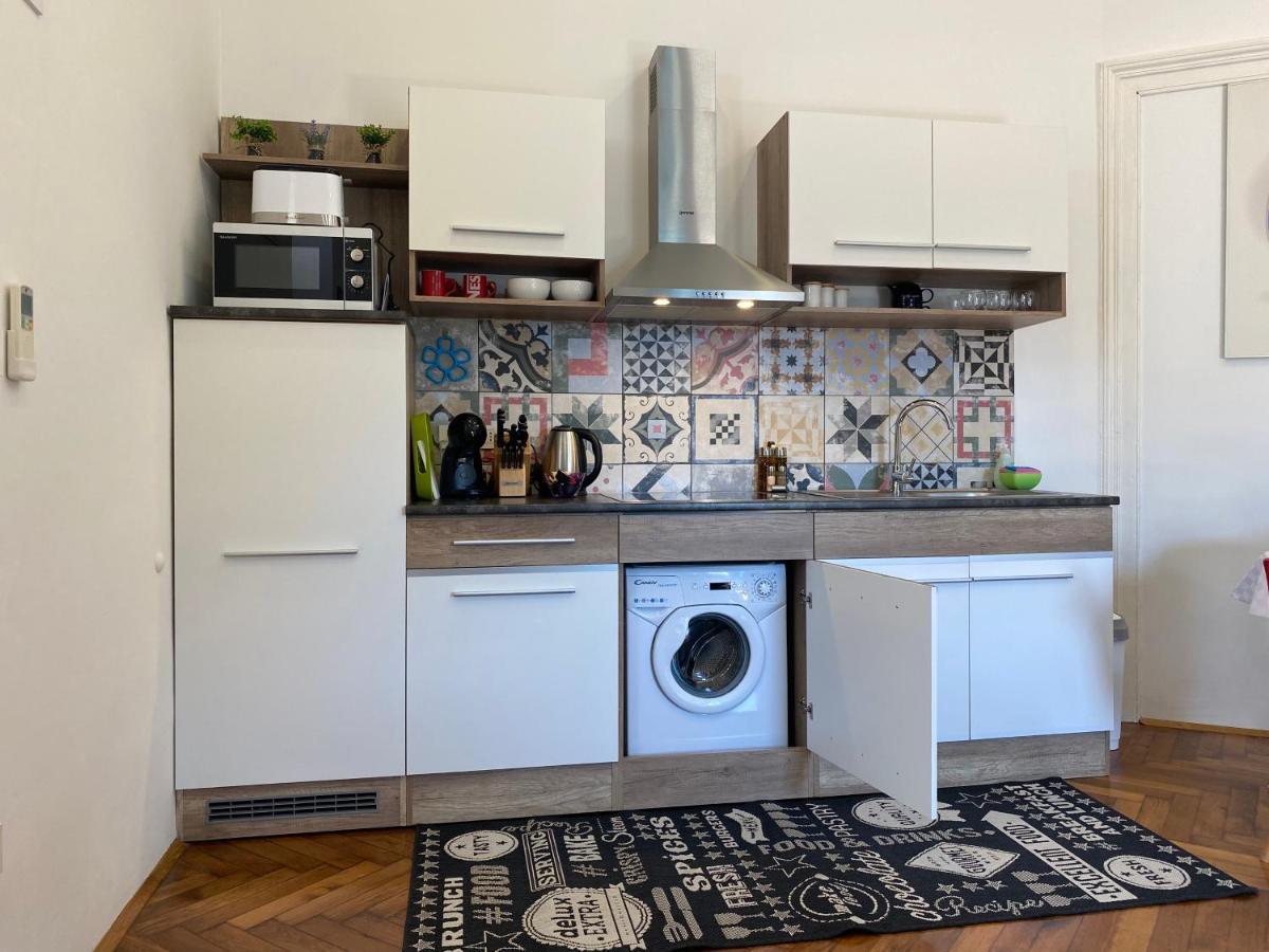 Apartment Villa Lora Pula Luaran gambar