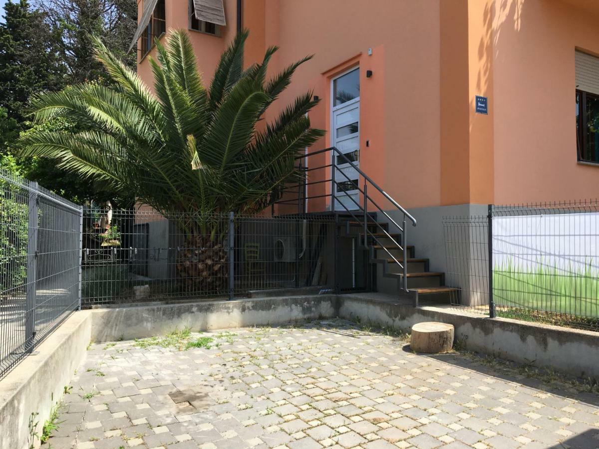 Apartment Villa Lora Pula Luaran gambar